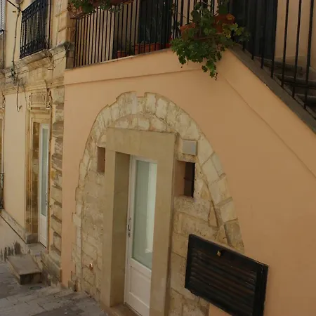 Baroni Giampiccolo * Ragusa